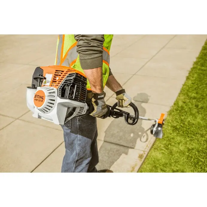 Stihl® Km 131 R Powerhead 1