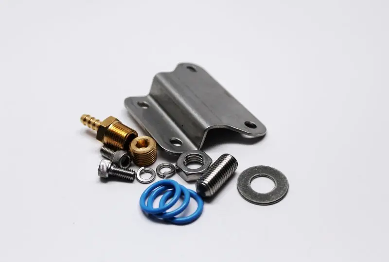 Fuelab Bracket & Hardware Kit For 535Xx/545Xx Series Regulators 1